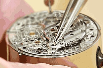 上海劳力士手表维修服务店地址