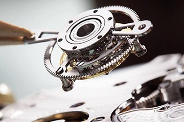 上海劳力士手表底盖脱落