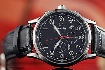 上海劳力士表壳开裂